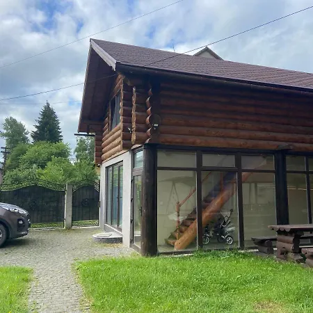 Lägenhet приватна House Mizhhirya (Transcarpathia)